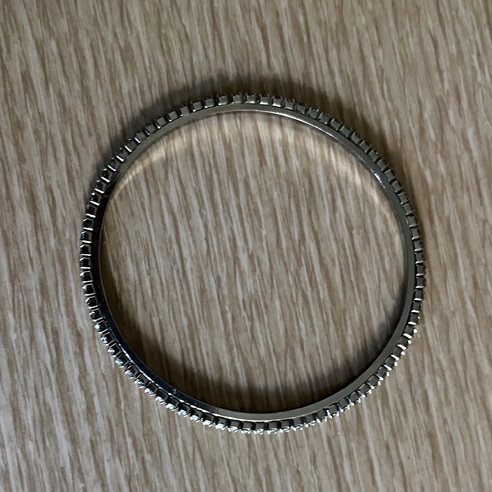 Vintage Rhinestone Bangle - Picture 11 of 12